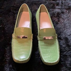 Ralph Lauren Green flats like new
